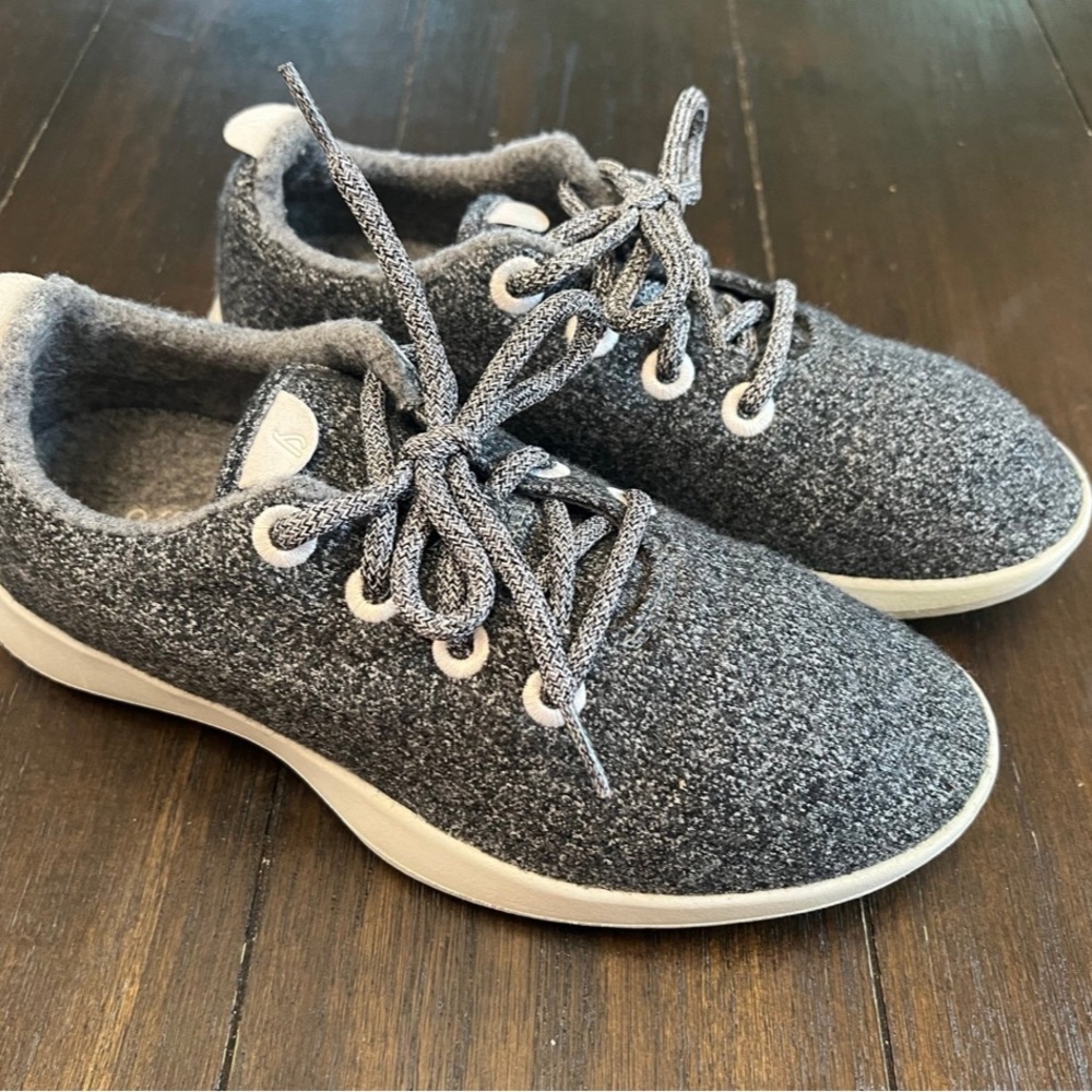 Allbirds Charcoal Wool Runners size 8